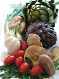 Avocados, tomatoes, mushrooms and garlic.